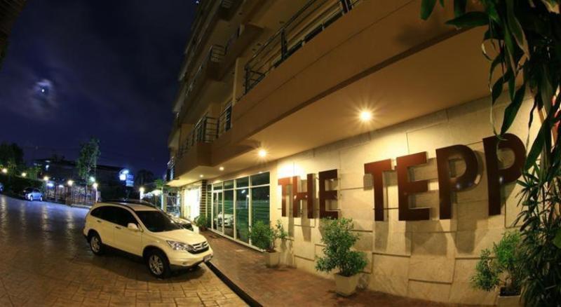 The Tepp Aparthotel Bangkok Exterior photo