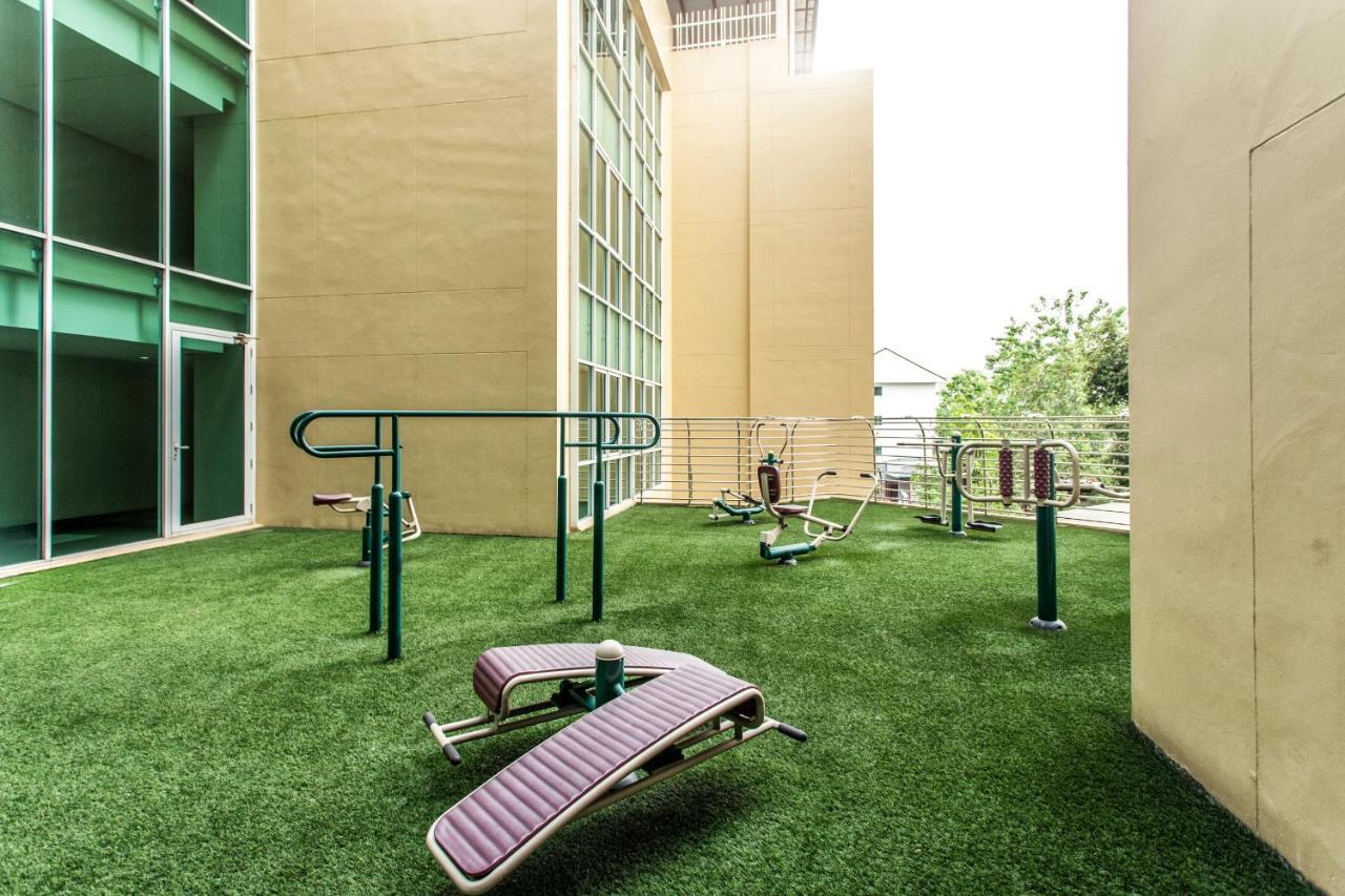 The Tepp Aparthotel Bangkok Exterior photo