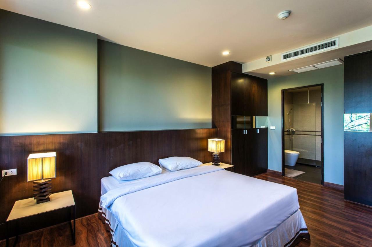 The Tepp Aparthotel Bangkok Exterior photo