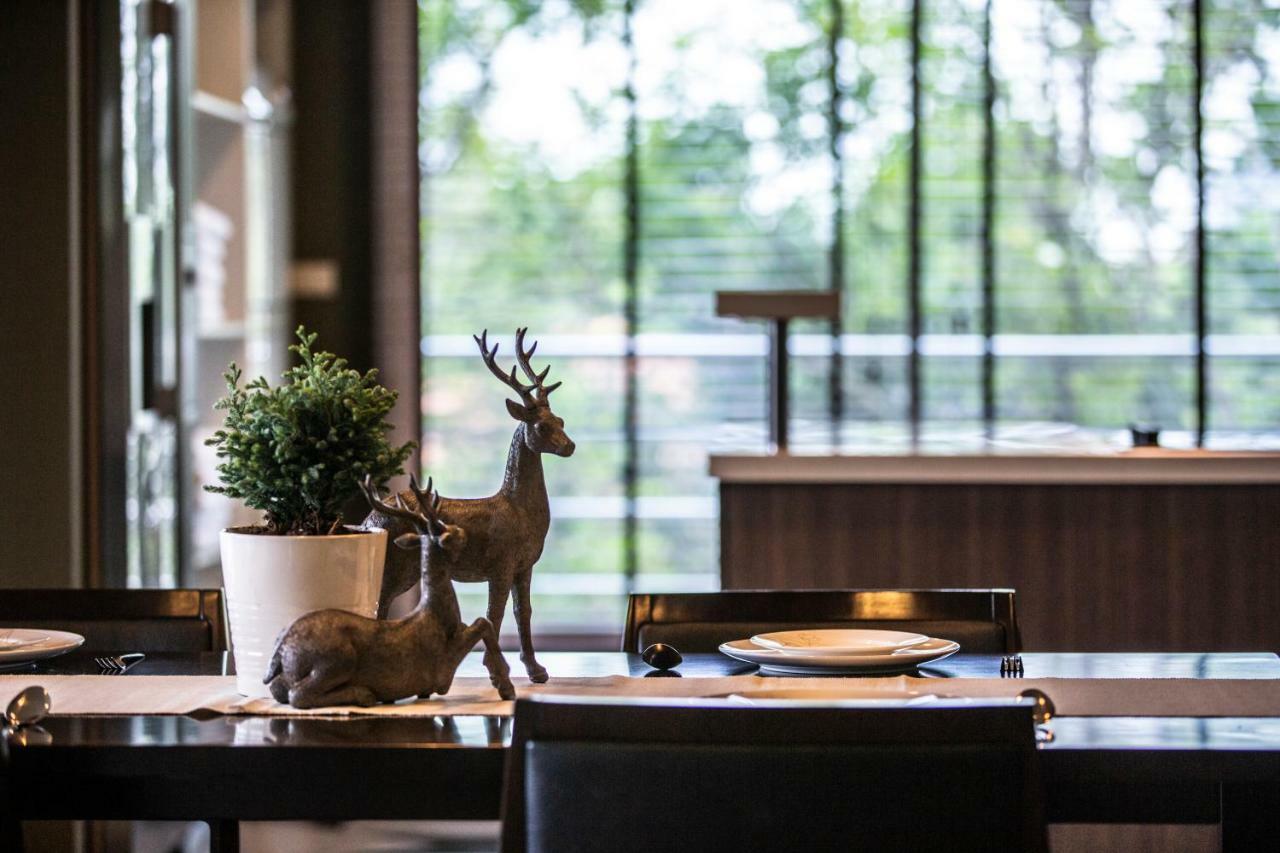 The Tepp Aparthotel Bangkok Exterior photo